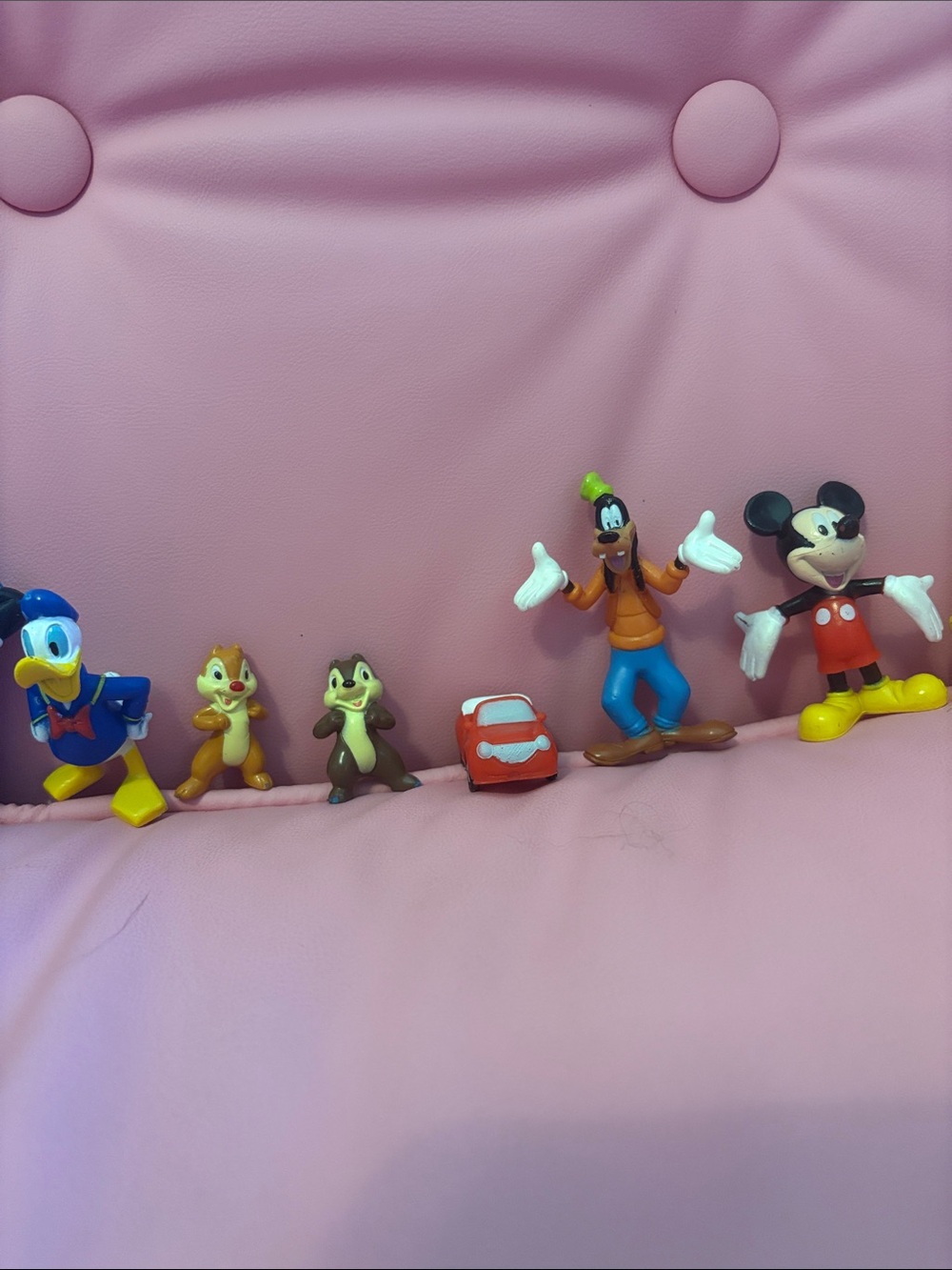 Busy books Mickey Mouse clubhouse figurines with mat - Picture 3 of 5
